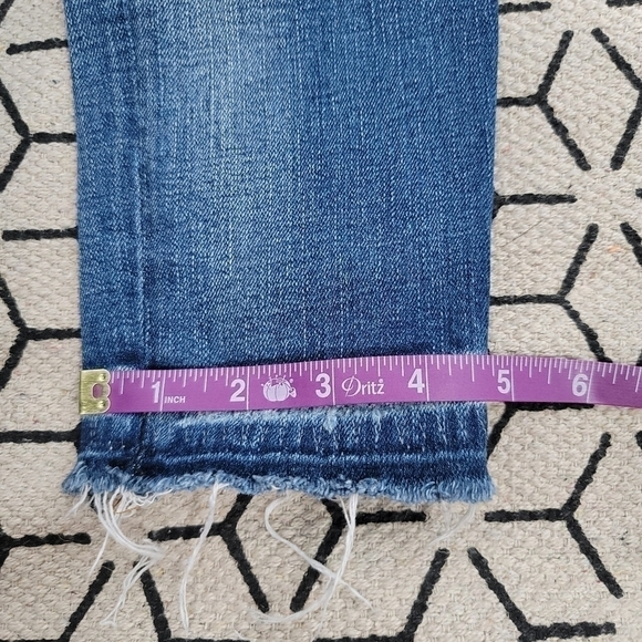 MADEWELL 9" Mid-Rise Skinny Jeans in York Wash: Rip and Repair Edition, SZ 26 - Picture 15 of 16